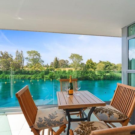 Two Views Taupo Apartment Exteriör bild