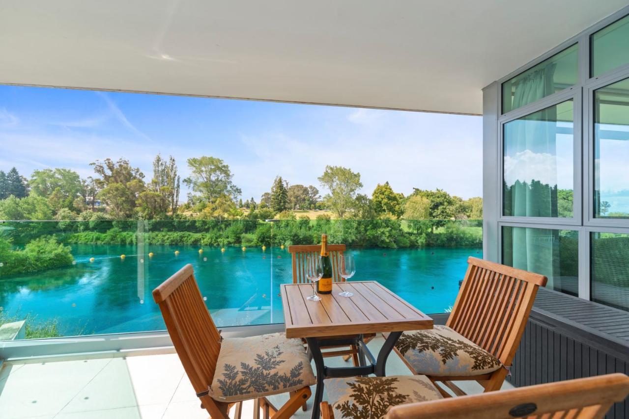 Two Views Taupo Apartment Exteriör bild