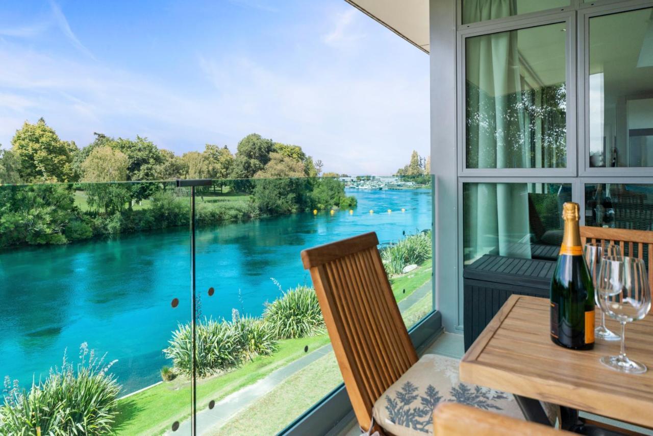 Two Views Taupo Apartment Exteriör bild