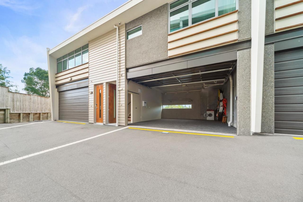 Two Views Taupo Apartment Exteriör bild
